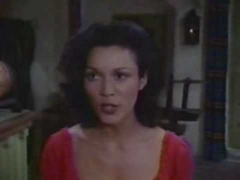 The Latina Heroine Knocks out villainess with one punch - One sided catfight