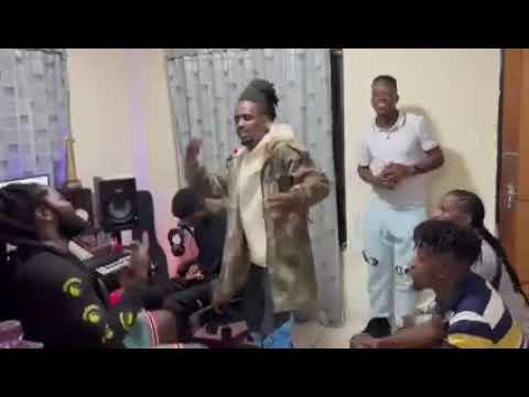 MusiholiQ - Zimbeqolo ft Big Zulu & Olified Khetha