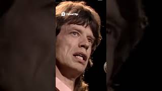 Download lagu Mick Jagger Sees The Beatles in the Crowd! #shorts #rollingstones #beatles mp3