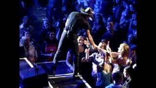 TIM MCGRAW - HOW I&#39;LL ALWAYS BE - 10/01/2016 MOHEGAN SUN LIVE