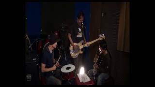 Veskil -  Tak Ada Kesakitan Dalam Hidup Yang Bergairah (acoustic)