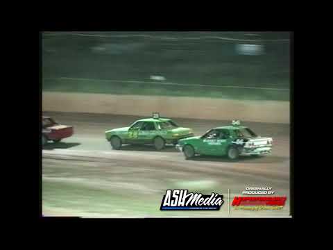 Street Sedans: A-Main - Carina Speedway - 22.12.2001