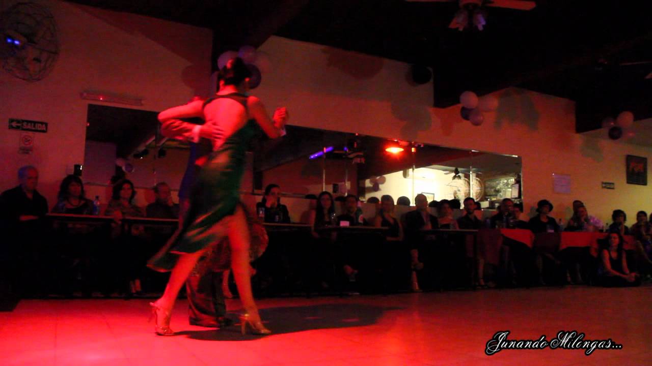 ROXANA SUAREZ Y SEBASTIAN ACHAVAL en MILONGA10 "Mujercitas Tango Festival" (Tango)