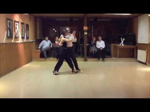 Andreas und Mechtild Tango Nuevo Improvisation Augsburg 12-09