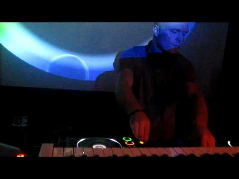 Solarstone - Solarstone Presents Pure Trance - ADE