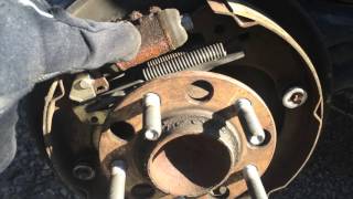 Dodge Caliber 2007-2012 Rear Brake Replacement
