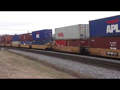 Norrfolk Southern Eastbound Intermodal Train(HD)Austell,Ga.1-9-2014