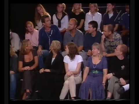 Pentagon - Debatt om historia