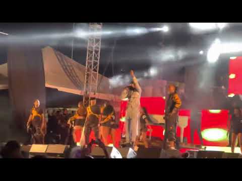 Machel Montano x Skinny Fabulous perform “Family” at One Show