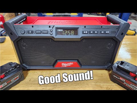 Huge Sound, Small Package! Milwaukee M18 Bluetooth Jobsite Radio Review 2952-20