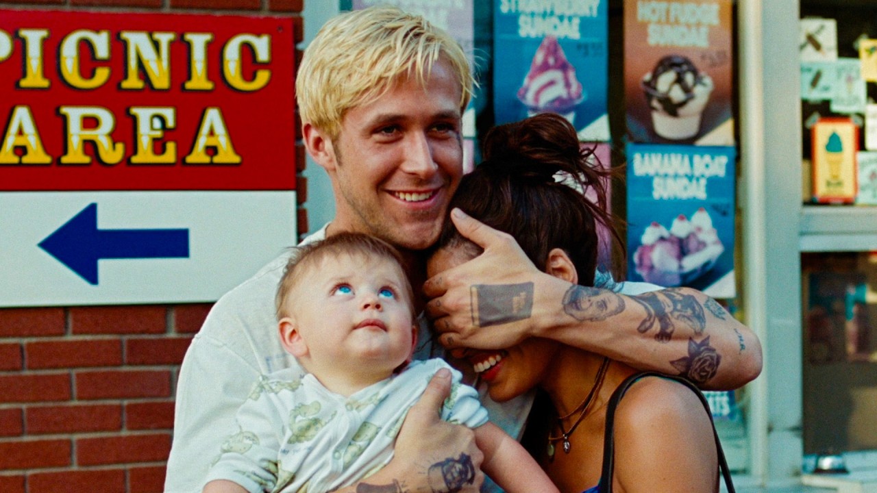 Romance trágico | Ryan Gosling y Eva Mendes | El lugar más allá de los pinos