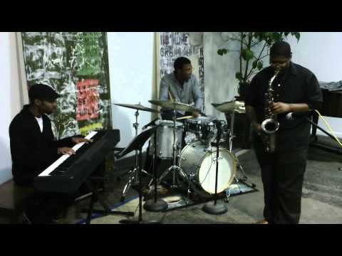 Kendrick Smith Trio 4