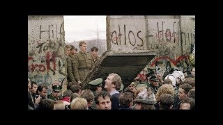 video: 'It could have been a bloodbath': Checkpoint Charlie as the Berlin Wall fell down