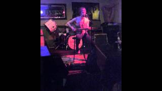 Poor Boys Dream - Tyler Bryant and The Shakedown