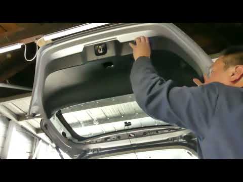 2011 Nissan Versa Trunk Liftgate Switch Replacement