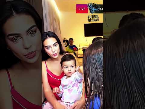 Ronaldo Yayına Katıldı, İzlenmeler Uçtu 😳