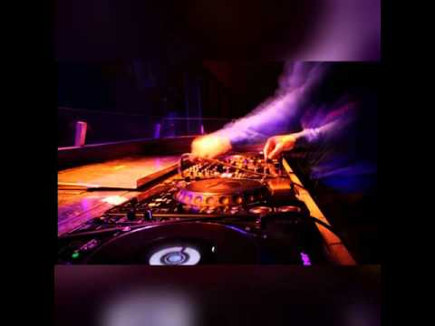 Are you with me Vs. turn up the speakers (Tomii vs DV&LM Mashup)