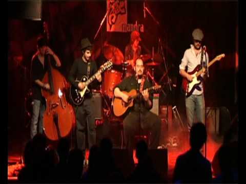 A Contra Blues - Don't think twice it's all right (Bob Dylan) En Directo - Live