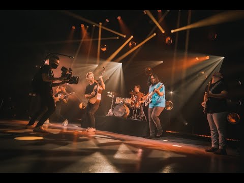 ManDancing - "Wall Spot" (Official Music Video)