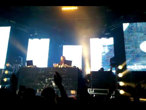 Bassnectar Fall Tour 2010 Electric Factory Philly 11/5/10 9 MIN. HIGH QUALITY