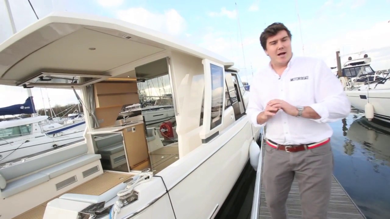Greenline 39 Hybrid review