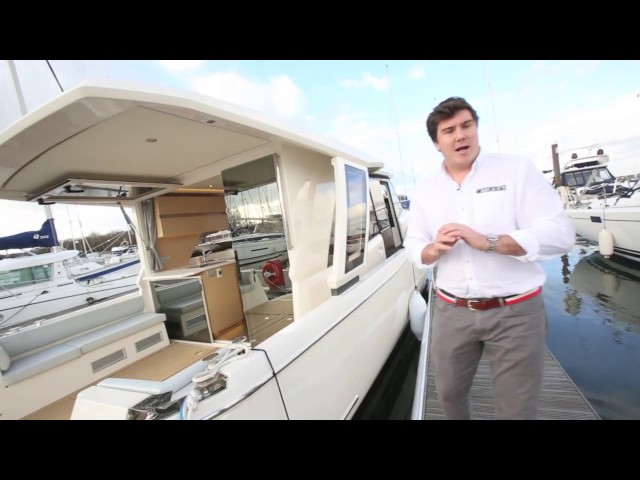 Greenline 39 Hybrid review | Motor Boat & Yachting