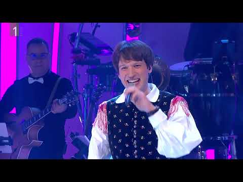 Lucija Selak, Luka Sešek, Tommy Budin, Denis Danev, Sašo Avsenik - Mi ga spet žingamo (Petek zvečer)
