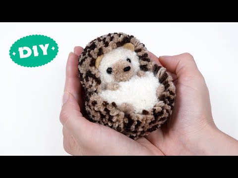 🦔 Diy Hedgehog Pom Pom 🧶 How to make a Hedgehog out of Yarn 🦔