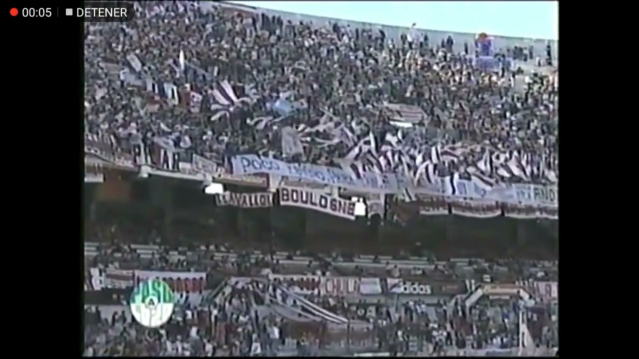 Yo sabía...esta hinchada...la copa merecía!! 2005. Poco equipo para tanta hinchada.
