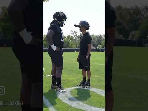 GILLIE DROPS GEMS ON BUFFS D LINEMAN!