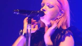 Garbage - A Stroke Of Luck (live in Brussels 2015)