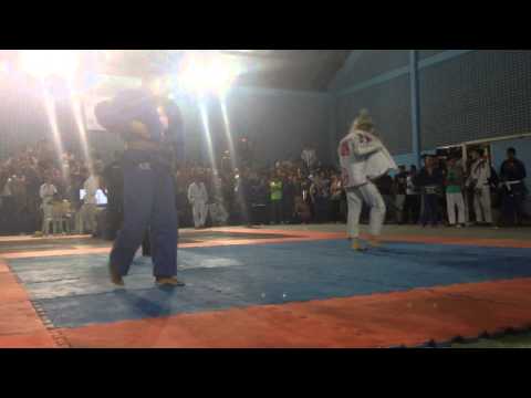 Rayanne Amanda VS Ariel