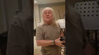 Download lagu Bernie Shaw`s (Uriah Heep) greetings from the studio! mp3