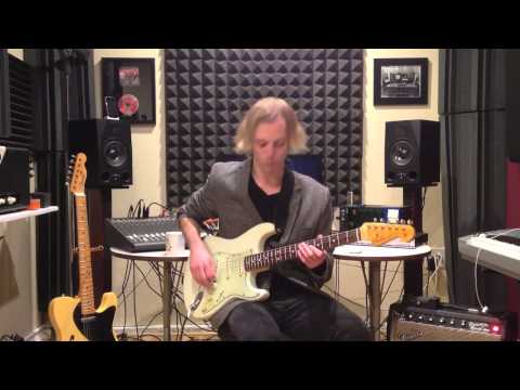 Eric Clapton Blues Turnaround Lick - Blues Guitar Lesson