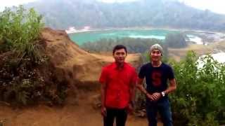 preview picture of video 'Batu Pandang, Telaga Warna - Dataran Tinngi Dieng'