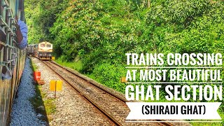 preview picture of video 'Trains crossing at most beautiful ghat section || Gomteshwar Express crossing Karwar-Yesvantpur Exp'