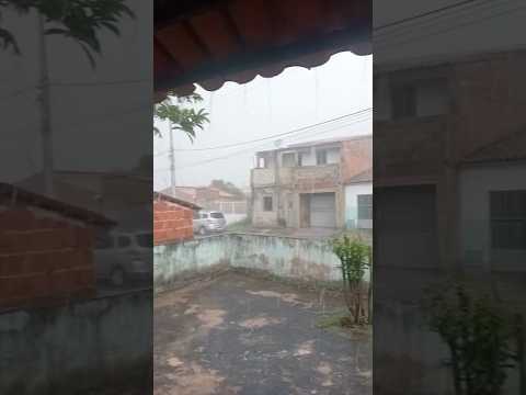Muita chuva em Novo Oriente Ceará nessa tarde do dia 21/04