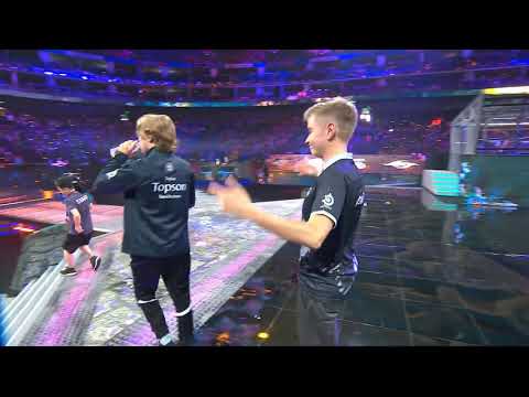 China Crowd Booing OG After Game 1 Against LGD TI 9