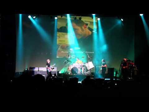 Joe Satriani - "Summer Song" Closing Night Unstoppable Momentum Tour 2013