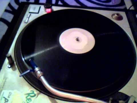 MIKEY MURKA  "control the dancehall"