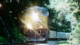 preview picture of video 'CSX 864 & 7764 Diesel Engines thru Ellicott City, Maryland. Camera 2'
