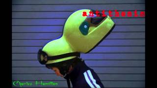 Charles Hamilton - Drop It To The Flo'