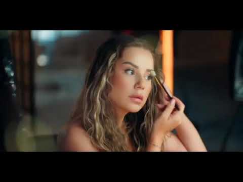 Merve Özbey  Yerle Yeksan  ( Barış Özalp DanceMix )