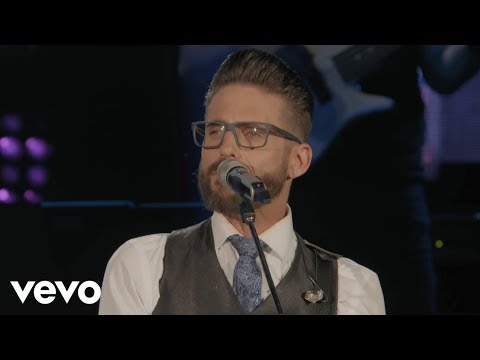 Edson & Hudson - Quando Me Beija ft. Lauana Prado