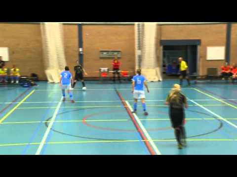 Drs. Vijfje onderuit tegen Reiger Boys