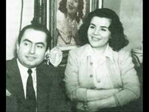 Hamiyet Yüceses-Her Mevsim İçimden Gelir Geçersin