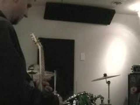 A jam while setting up [2007/11/29]