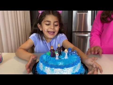 Deema Play Birthday Cake party surprise Frozen 2