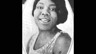 Bessie Smith-New Orleans Hop Scop Blues