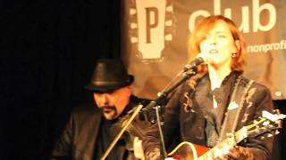 Lauren Cantrell - The Whiskey Makes You Sweet